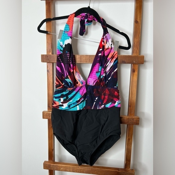 AQUA GREEN Women's Over The Shoulder Gathered Waist One Piece Swimsuit - Picture 3 of 7